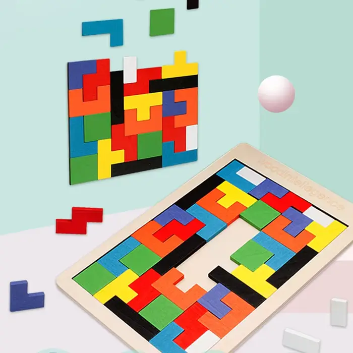 Puzzle en bois pour bébé