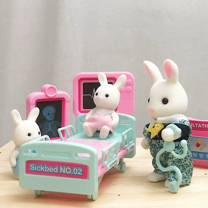 Enfants jouet 1:12 maison de poupée meubles Miniatures salle de classe hôpital Burgershop forêt Animal famille