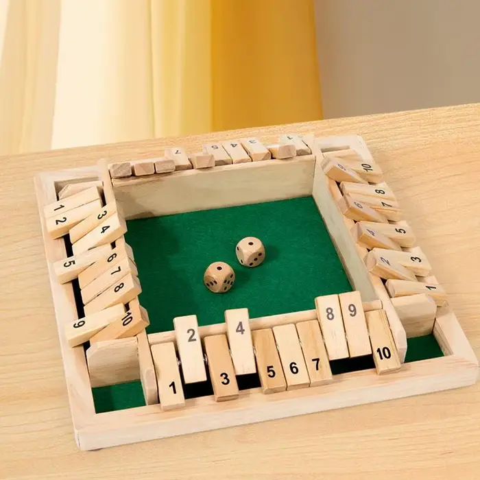 Jeu de société en bois avec dés arithmétiques pour 4 joueurs
