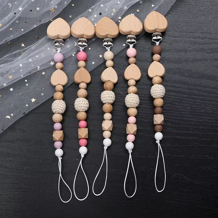 Nouveau coeur bébé Anti-chute chaîne sucette Clips perles de Silicone infantile mamelon apaiser