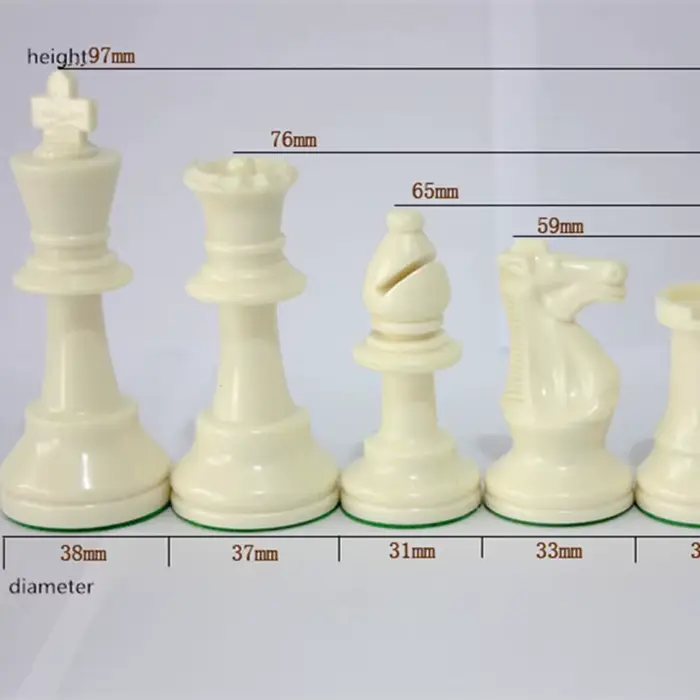 Jeu d'échecs Standard International, compétition King 97mm(3.82 pouces) grand jeu d'échecs en plastique avec échiquier 4 arrière