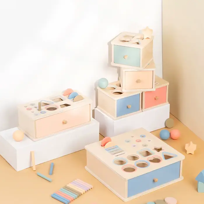 Jouets de tri de formes de couleurs en bois