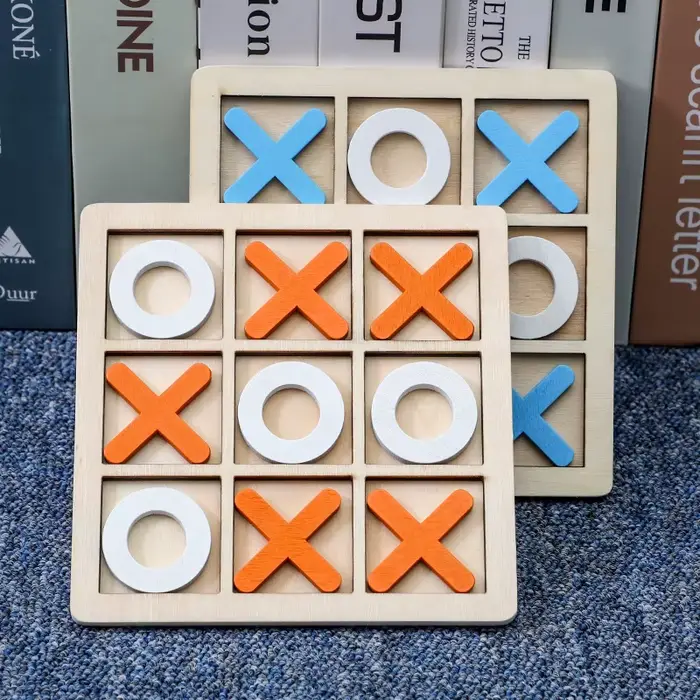 Jeu de société Tic Tac Toe en bois massif – Parfait pour le plaisir familial et le divertissement dans l'arrière-cour!