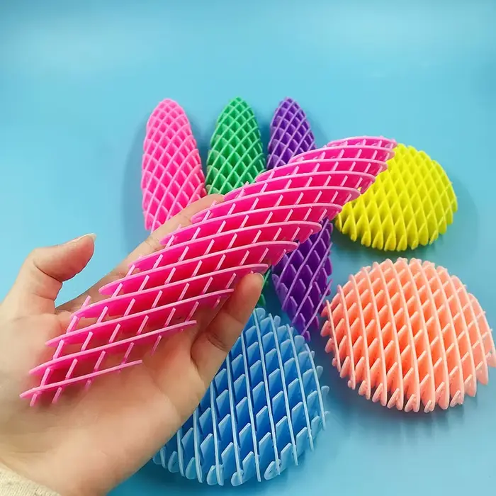 Créatif 3D décompression Vent radis maille élastique ver guérison décompression enfants élastique té
