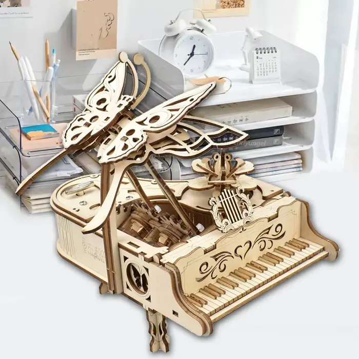 Boîte à musique en bois 3D
