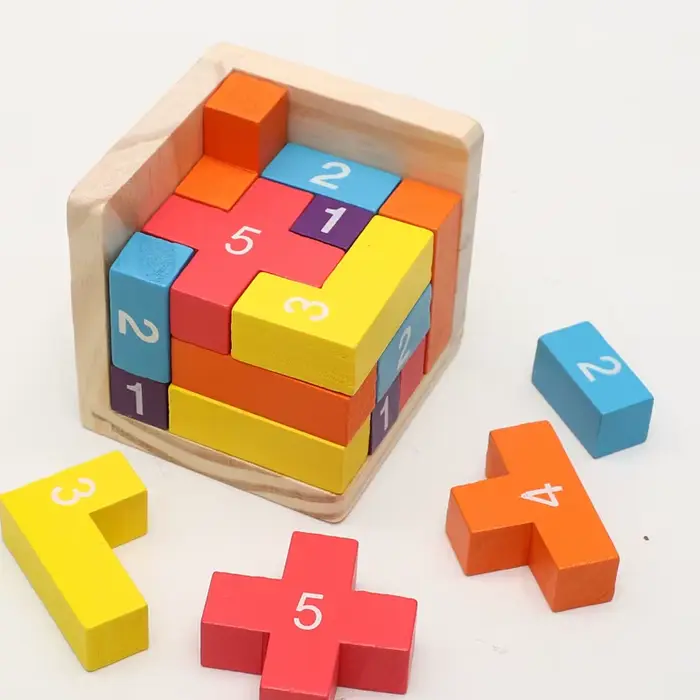 Puzzles en bois colorés Luban Lock Cube mini pour enfants et adultes - Jouets éducatifs 3D classiques - Occasions spéciales et activités de groupe
