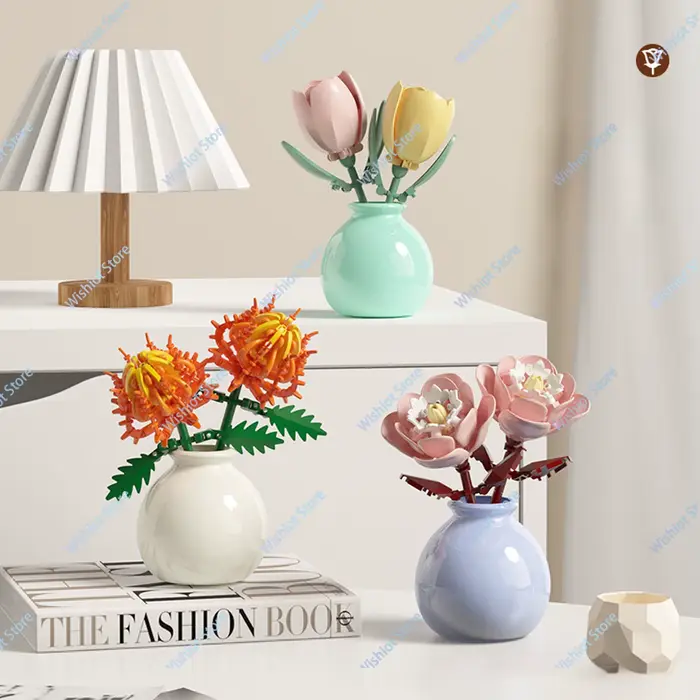 Blocs de construction de fleurs créatifs avec Vase