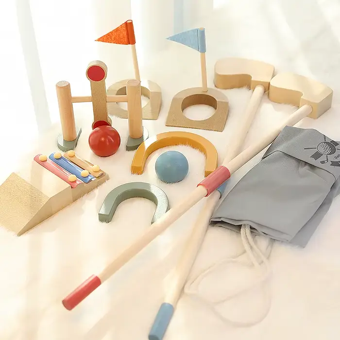 Ensemble de jouets de golf en bois pour enfants kits éducatifs sport de golf pour tout-petits activités d'intérieur et d'extérieur occasions spéciales
