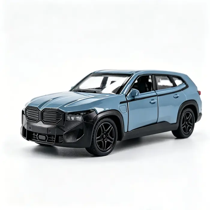 Superbe voiture jouet de style rétro pour garçons. Modèle