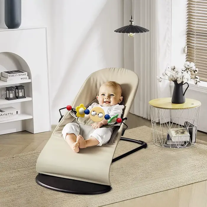 Chaise à bascule pliable pour bébé